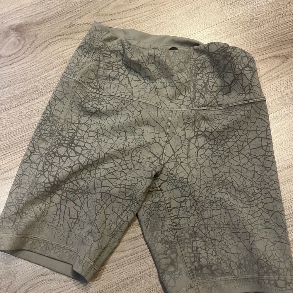lululemon athletica Olive Green Printed Bike Shorts